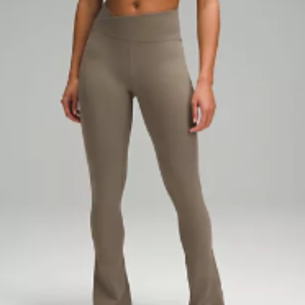 NWT Lululemon Align Assymmetrical-Waist Mini-Flared Pant 32"